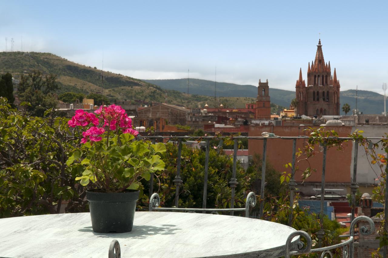 圣米格尔－德阿连德Casa Calderoni住宿加早餐旅馆 外观 照片